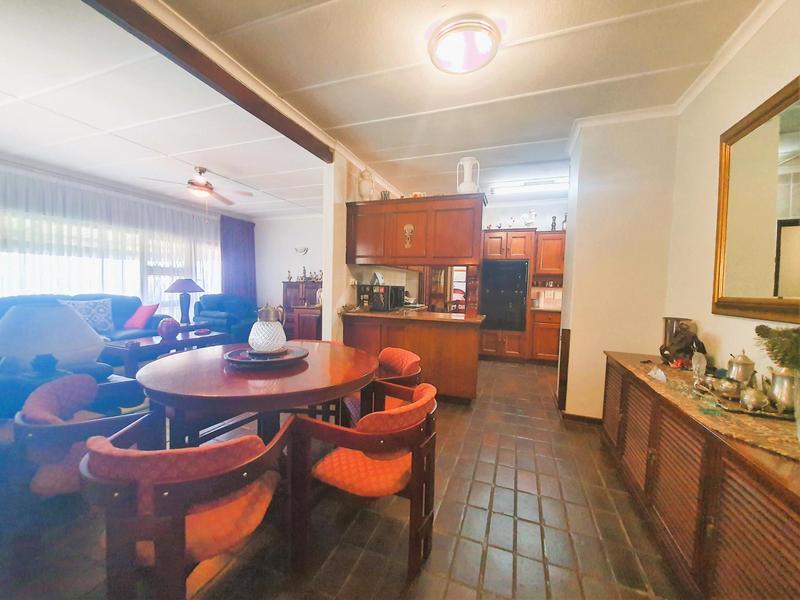 To Let 4 Bedroom Property for Rent in Woodgrange KwaZulu-Natal