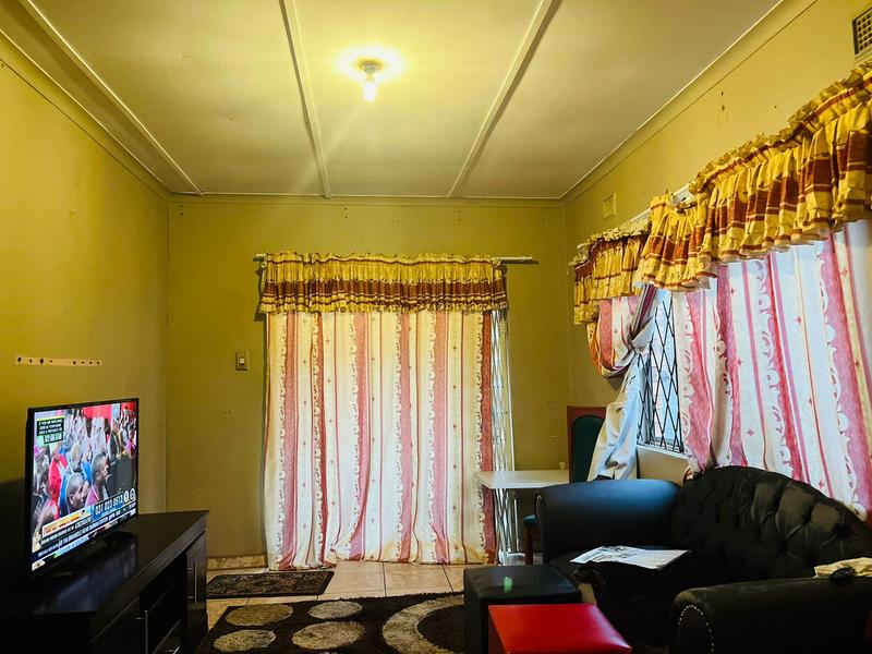 4 Bedroom Property for Sale in Hillgrove KwaZulu-Natal