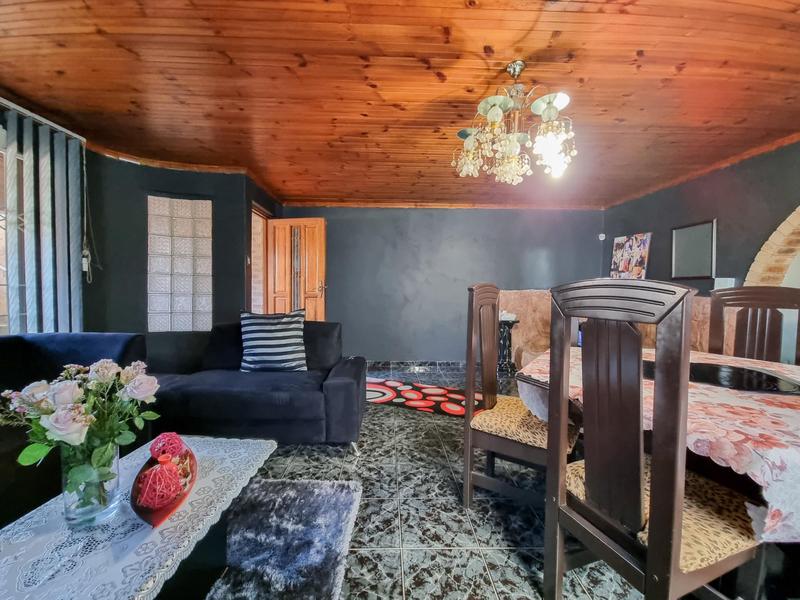 5 Bedroom Property for Sale in Stanmore KwaZulu-Natal