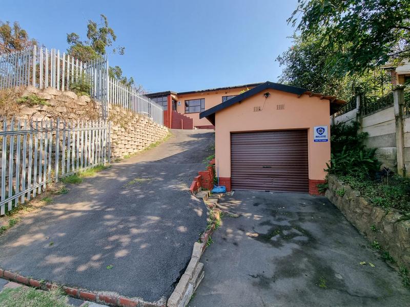 3 Bedroom Property for Sale in Bellair KwaZulu-Natal