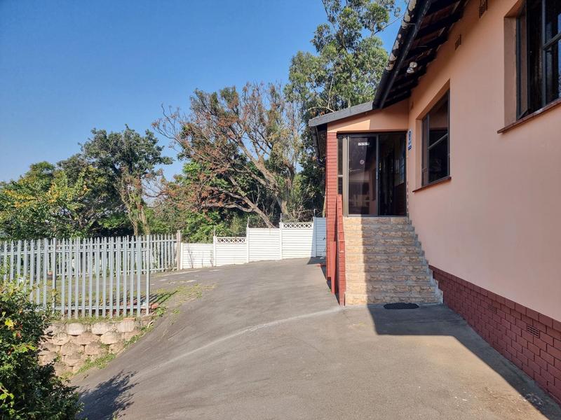 3 Bedroom Property for Sale in Bellair KwaZulu-Natal