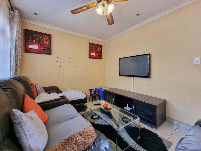 3 Bedroom Property for Sale in Newlands West KwaZulu-Natal