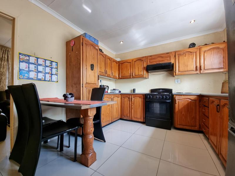 3 Bedroom Property for Sale in Newlands West KwaZulu-Natal