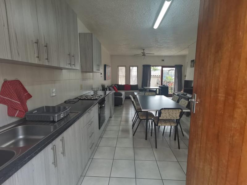 2 Bedroom Property for Sale in Margate KwaZulu-Natal