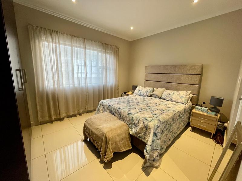 2 Bedroom Property for Sale in Umhlanga Ridge KwaZulu-Natal