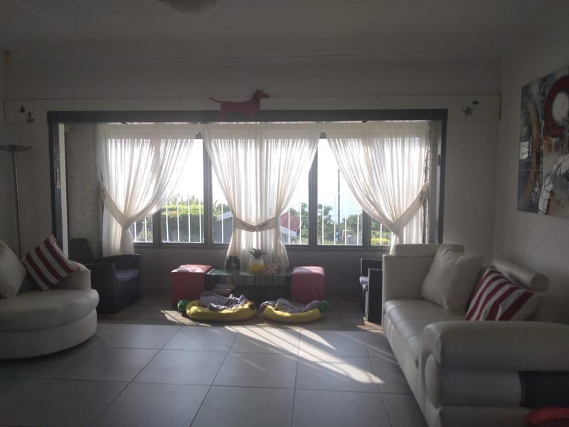 3 Bedroom Property for Sale in Hibberdene KwaZulu-Natal