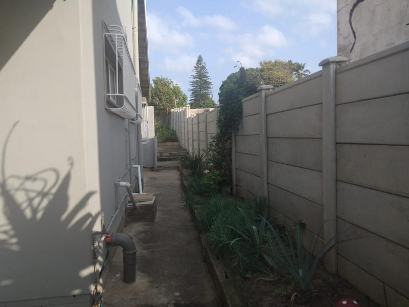 3 Bedroom Property for Sale in Hibberdene KwaZulu-Natal