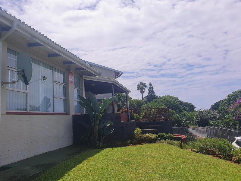 2 Bedroom Property for Sale in Umtentweni KwaZulu-Natal