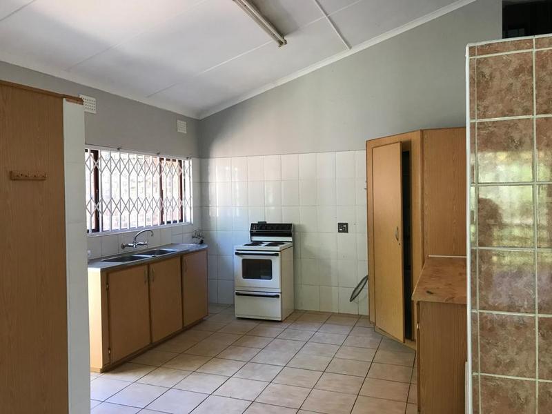 5 Bedroom Property for Sale in Trafalgar KwaZulu-Natal