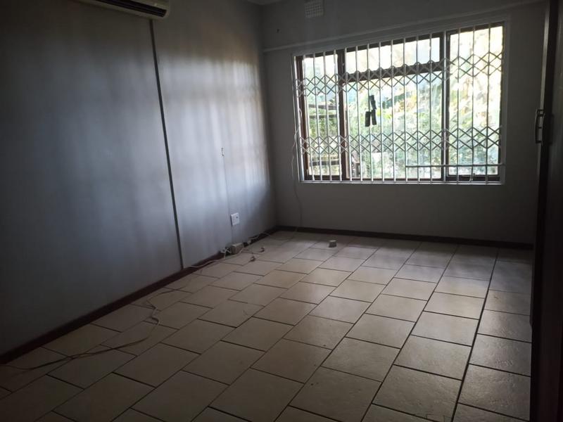 5 Bedroom Property for Sale in Trafalgar KwaZulu-Natal