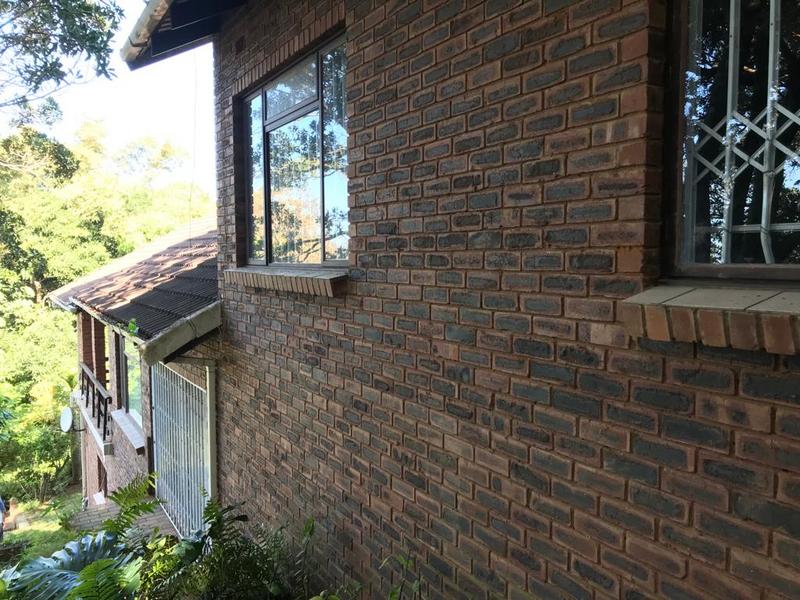 5 Bedroom Property for Sale in Trafalgar KwaZulu-Natal
