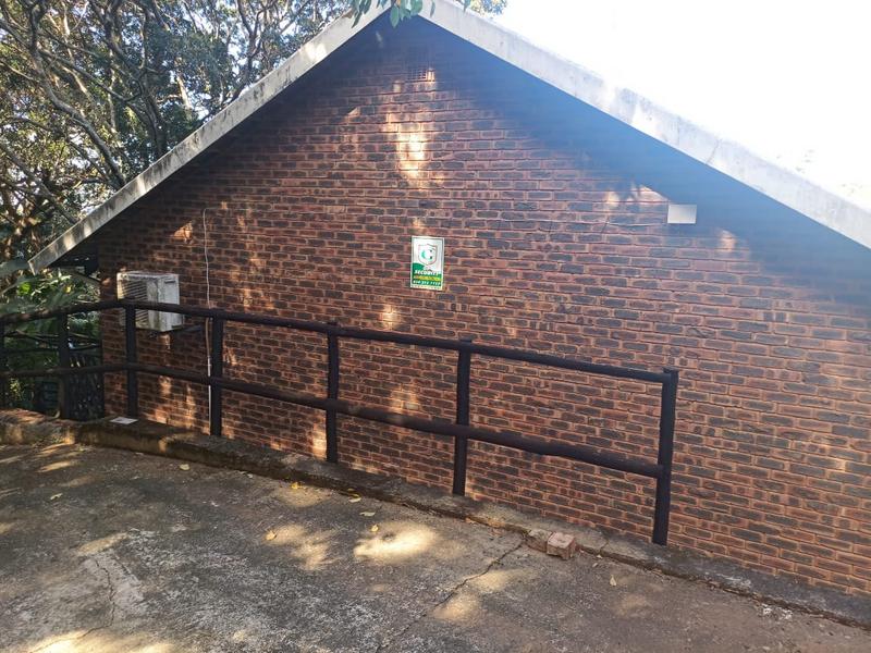 5 Bedroom Property for Sale in Trafalgar KwaZulu-Natal