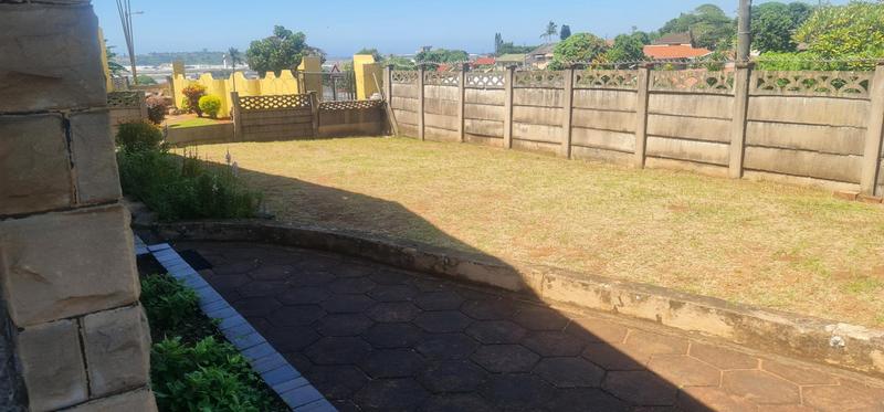 6 Bedroom Property for Sale in Isipingo Rail KwaZulu-Natal