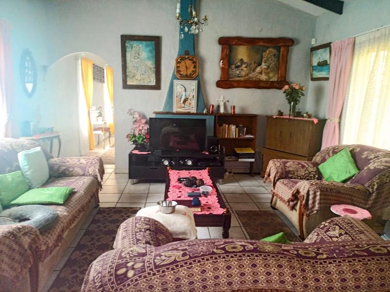 3 Bedroom Property for Sale in Glenmore Beach KwaZulu-Natal