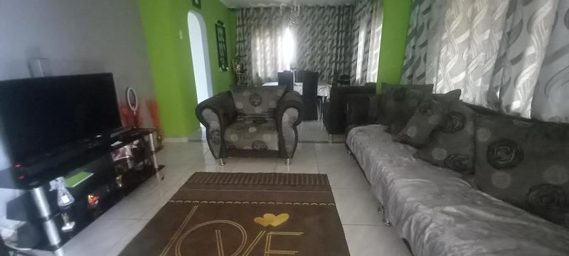 3 Bedroom Property for Sale in Reservoir Hills KwaZulu-Natal