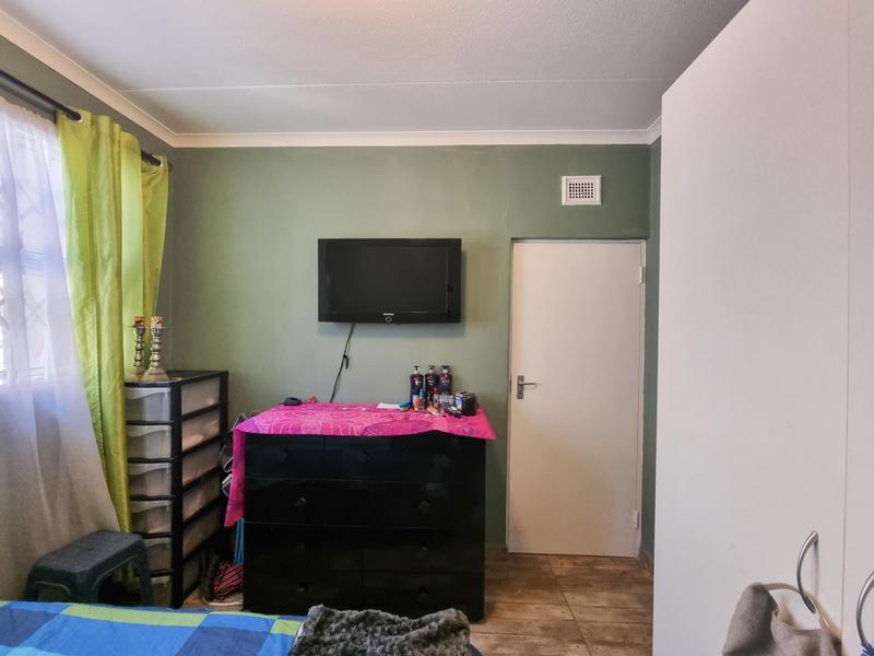 3 Bedroom Property for Sale in Kenville KwaZulu-Natal