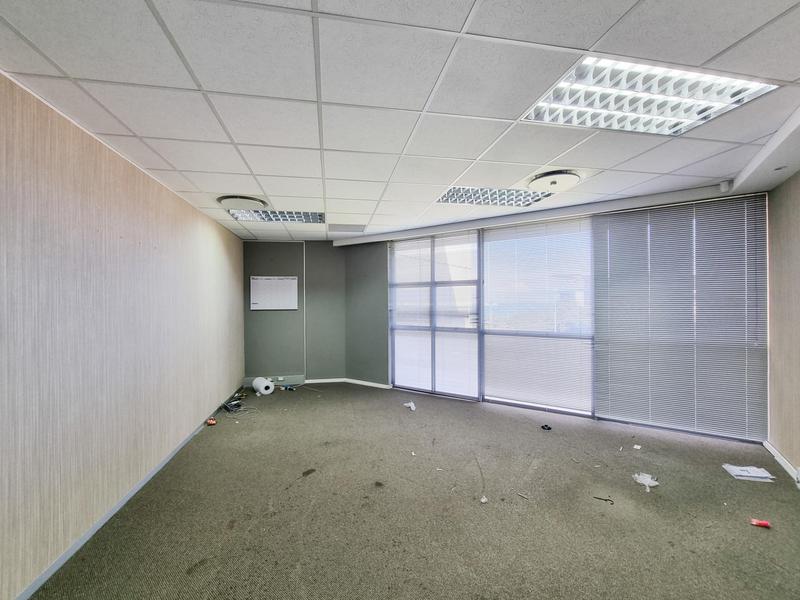 To Let commercial Property for Rent in Umhlanga Ridge KwaZulu-Natal