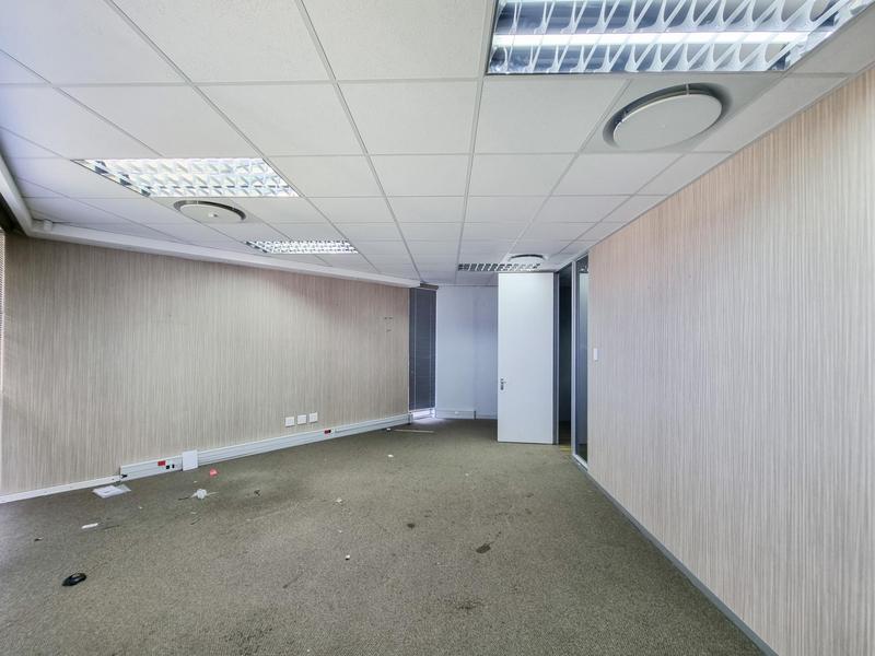 To Let commercial Property for Rent in Umhlanga Ridge KwaZulu-Natal