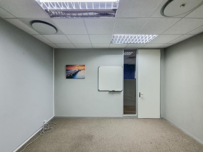 To Let commercial Property for Rent in Umhlanga Ridge KwaZulu-Natal