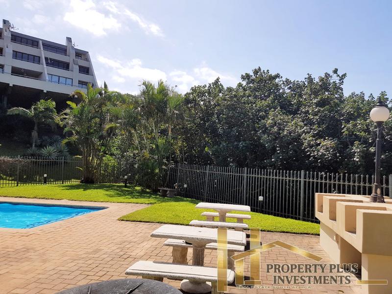 To Let 3 Bedroom Property for Rent in Margate Beach KwaZulu-Natal