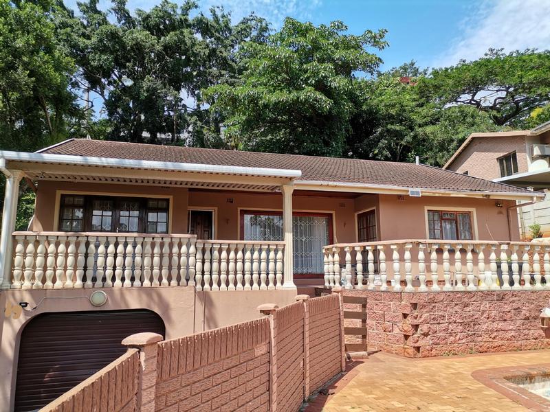 4 Bedroom Property for Sale in Westridge KwaZulu-Natal