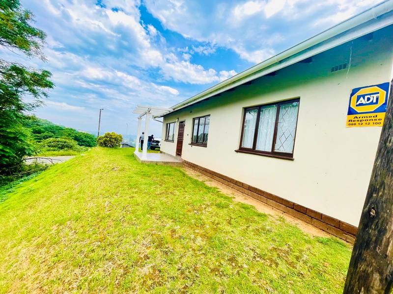 To Let 3 Bedroom Property for Rent in Umlazi KwaZulu-Natal