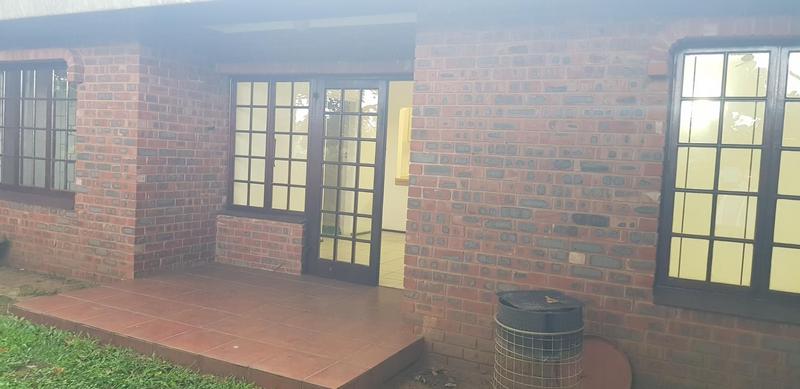 2 Bedroom Property for Sale in Port Edward KwaZulu-Natal