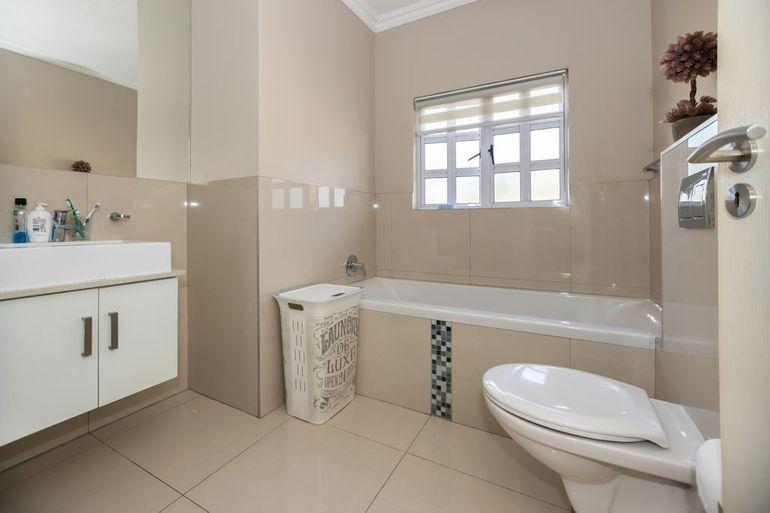 3 Bedroom Property for Sale in Mount Edgecombe KwaZulu-Natal