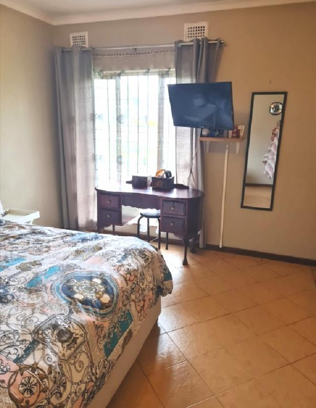 3 Bedroom Property for Sale in Pinelands KwaZulu-Natal