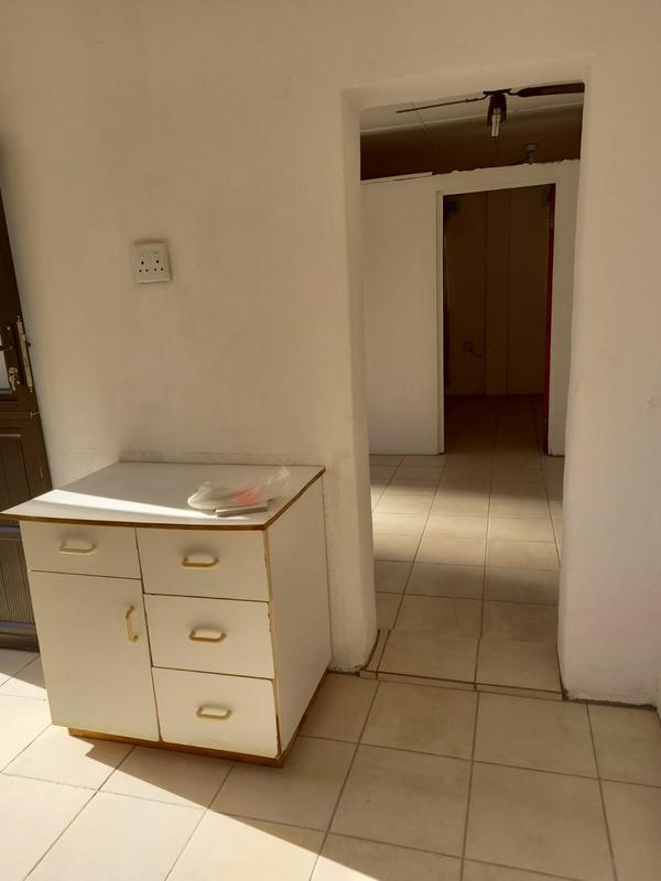 To Let 1 Bedroom Property for Rent in Kharwastan KwaZulu-Natal