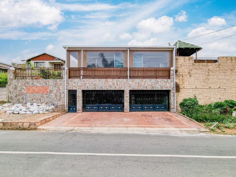 5 Bedroom Property for Sale in Reservoir Hills KwaZulu-Natal