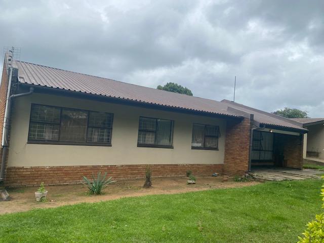 4 Bedroom Property for Sale in Vryheid KwaZulu-Natal