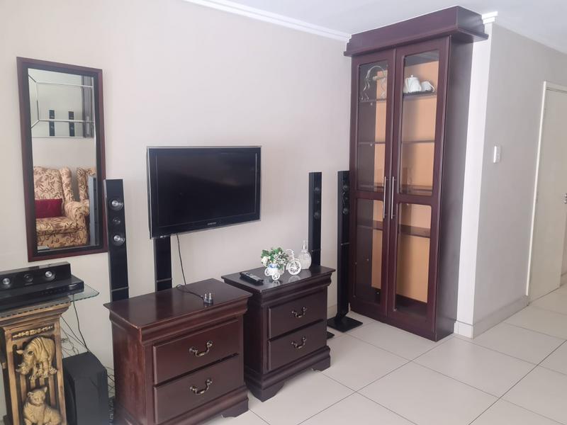 To Let 1 Bedroom Property for Rent in Umhlanga Ridge KwaZulu-Natal