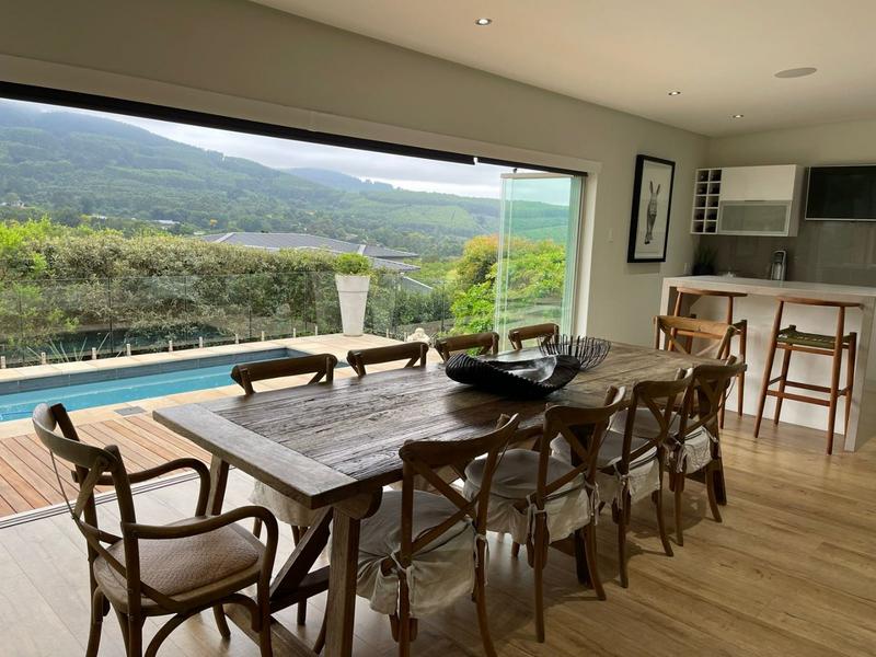 5 Bedroom Property for Sale in Montrose KwaZulu-Natal