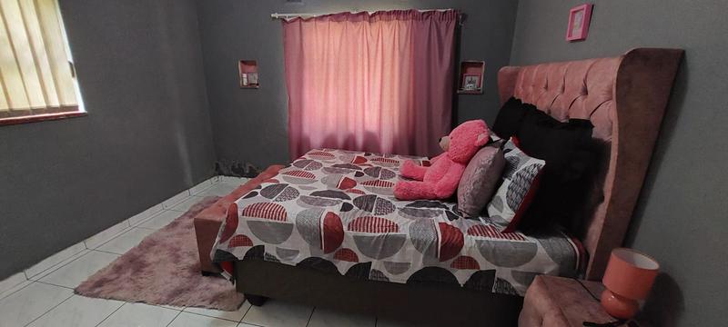To Let 4 Bedroom Property for Rent in Ashley KwaZulu-Natal