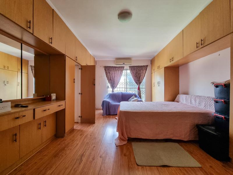4 Bedroom Property for Sale in Lenham KwaZulu-Natal