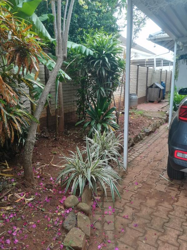 2 Bedroom Property for Sale in Glenwood KwaZulu-Natal