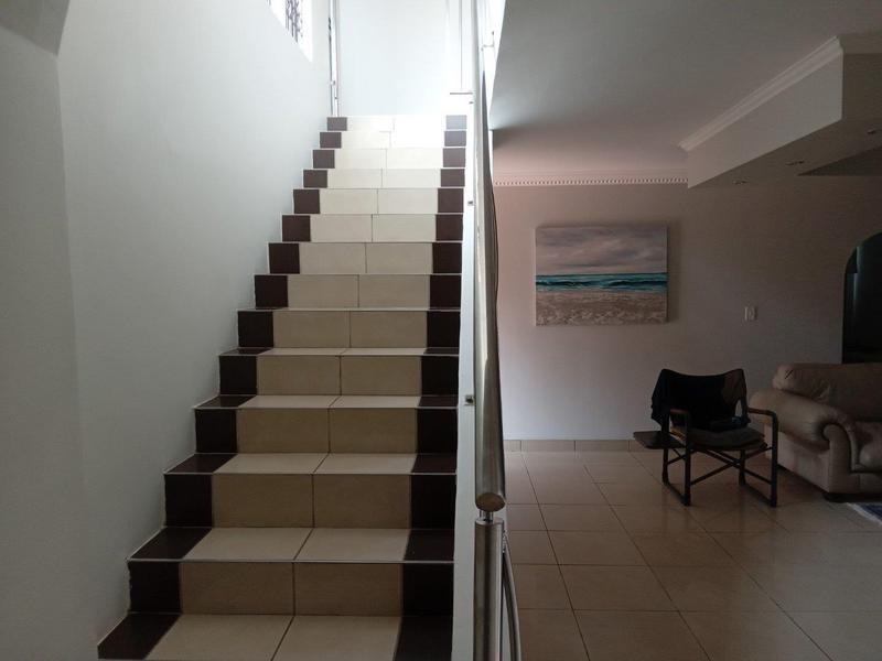 5 Bedroom Property for Sale in Isipingo Beach KwaZulu-Natal