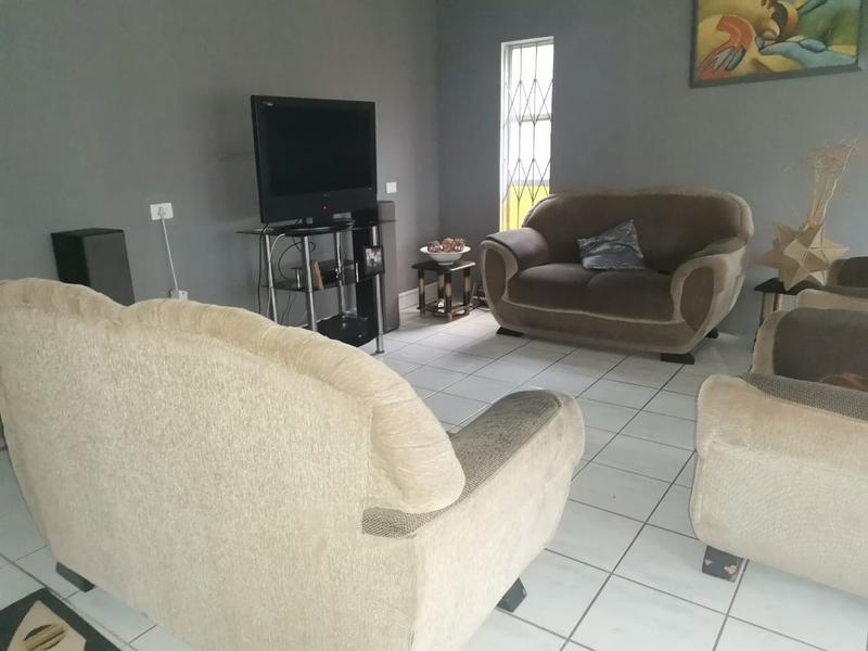 2 Bedroom Property for Sale in Naidooville KwaZulu-Natal