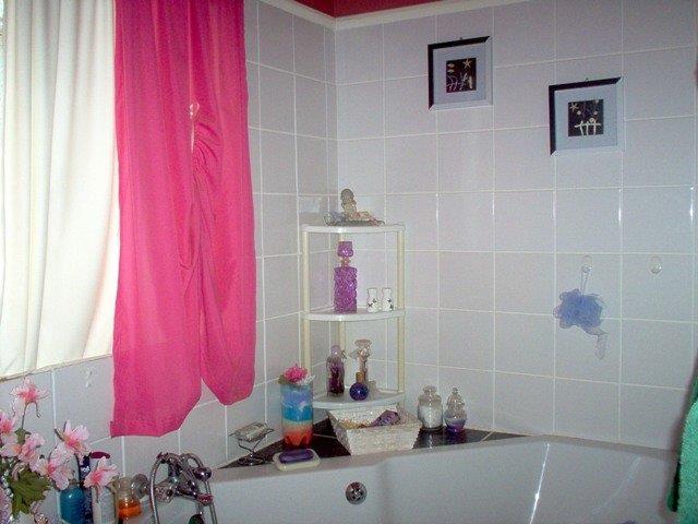 2 Bedroom Property for Sale in Umkomaas KwaZulu-Natal