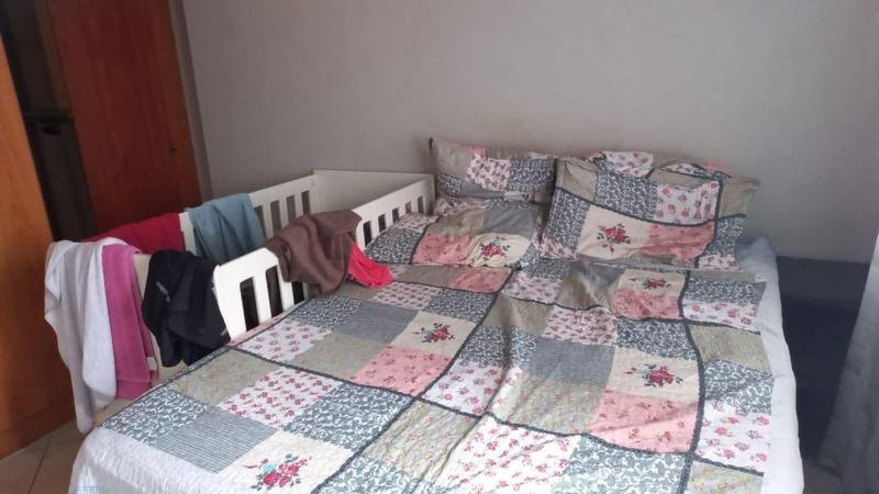 2 Bedroom Property for Sale in Umkomaas KwaZulu-Natal