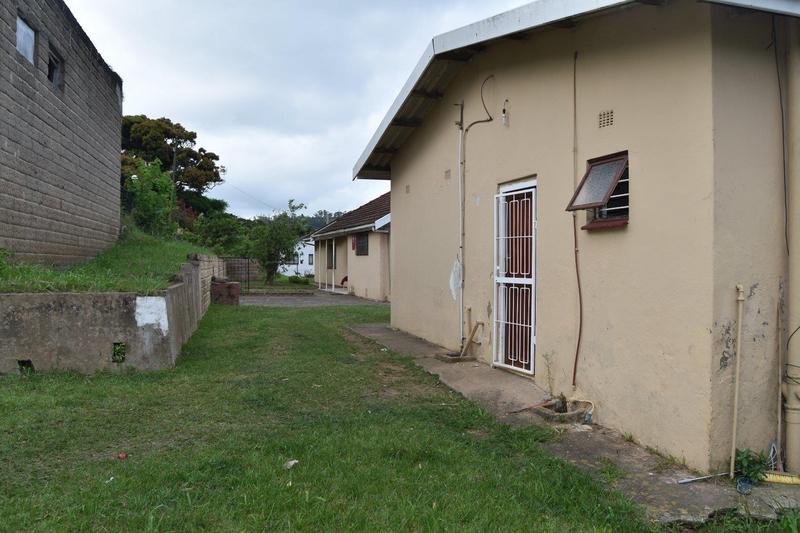 4 Bedroom Property for Sale in Umzinto KwaZulu-Natal