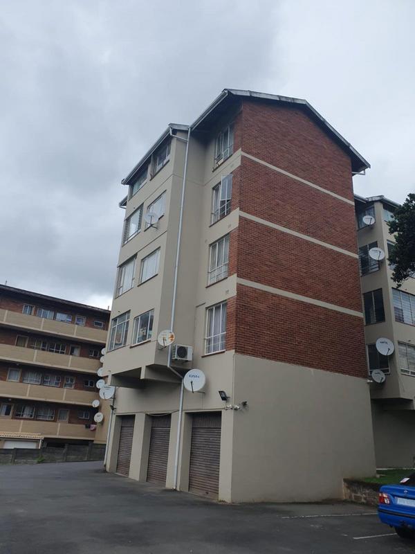 2 Bedroom Property for Sale in Pinetown KwaZulu-Natal