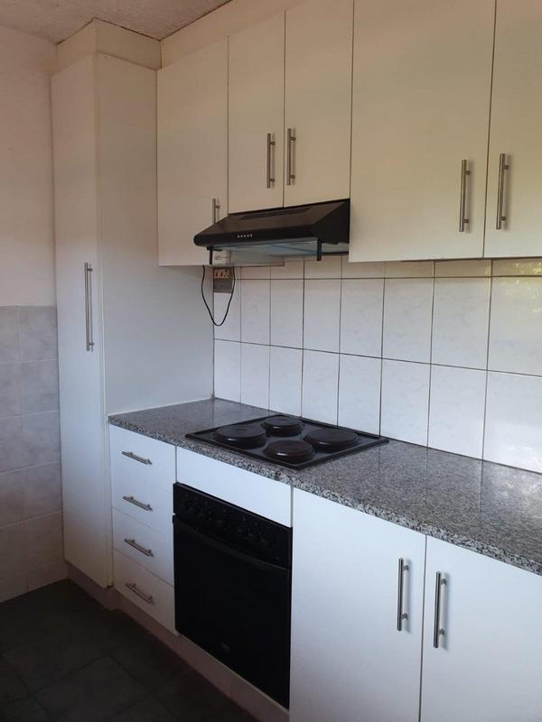 2 Bedroom Property for Sale in Pinetown KwaZulu-Natal