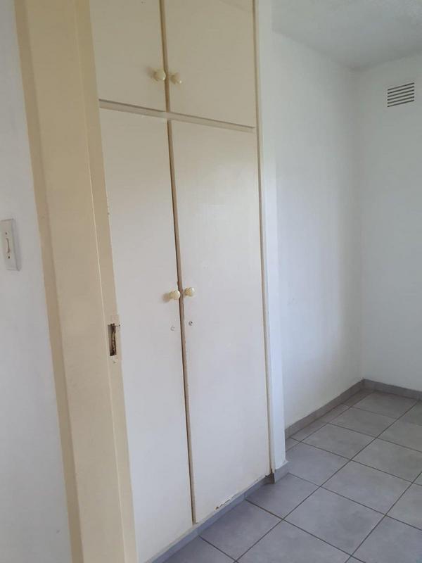 2 Bedroom Property for Sale in Pinetown KwaZulu-Natal