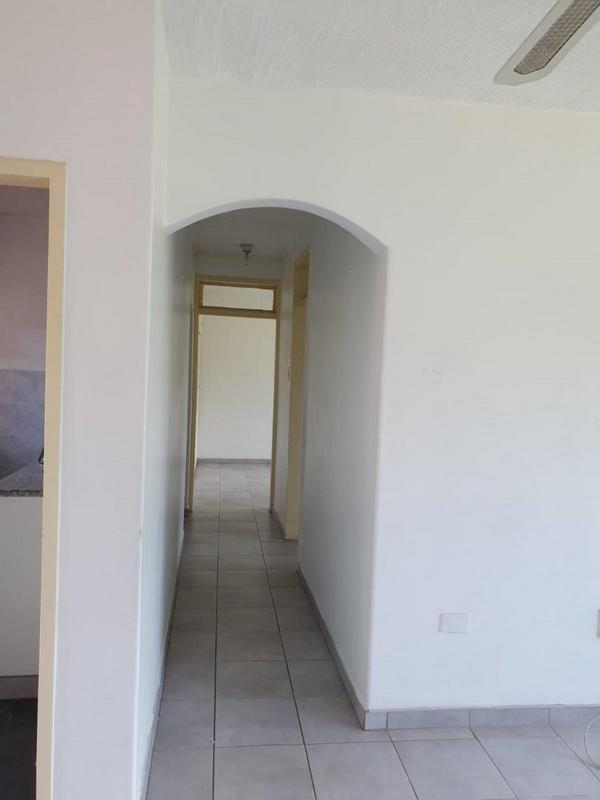 2 Bedroom Property for Sale in Pinetown KwaZulu-Natal