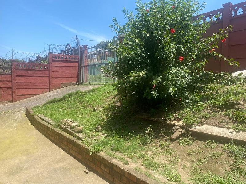 3 Bedroom Property for Sale in Kwamashu KwaZulu-Natal