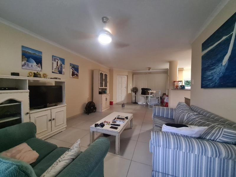 To Let 2 Bedroom Property for Rent in Shakas Rock KwaZulu-Natal