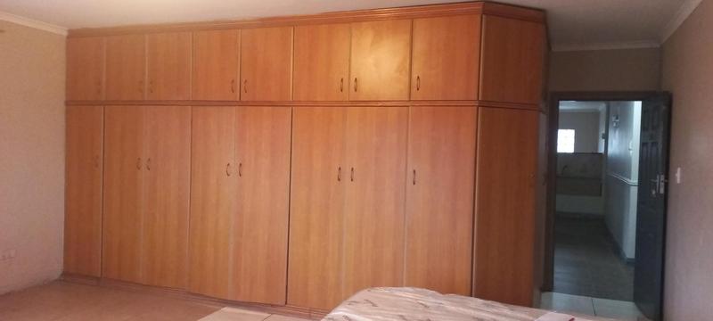 14 Bedroom Property for Sale in Cato Manor KwaZulu-Natal