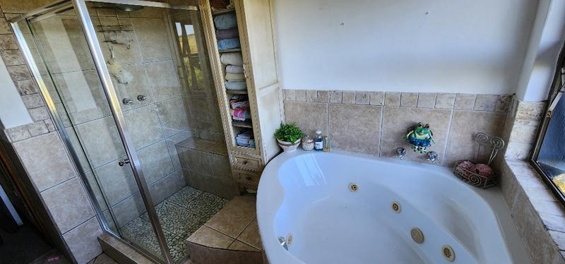 3 Bedroom Property for Sale in Widenham KwaZulu-Natal